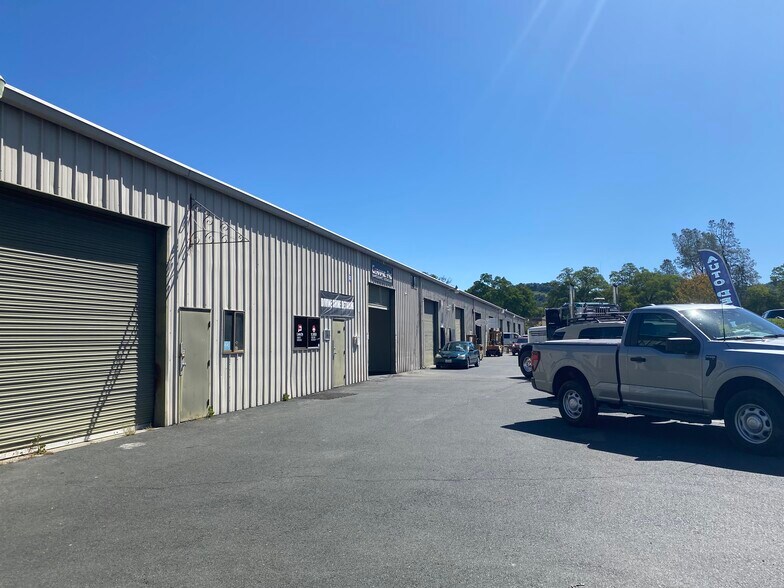 19506 Industrial Dr, Sonora, CA à vendre - Photo de l’immeuble – Image 2 sur 21
