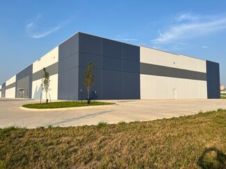 Plus de détails pour 3460 Marnie Ave, Waterloo, IA - Industriel/Logistique à louer