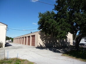 555 Marlborough St, Oldsmar, FL à louer Photo de l’immeuble– Image 1 sur 6