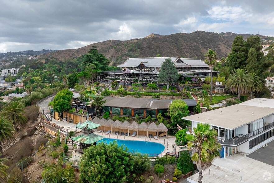 1999 N Sycamore Ave, Los Angeles, CA à vendre - Photo principale – Image 1 sur 5