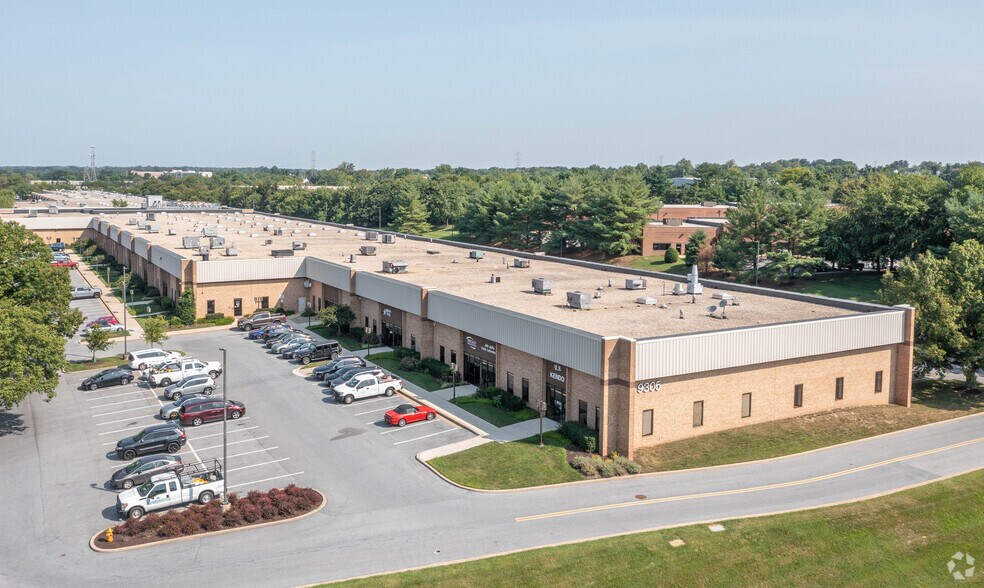 9515 Gerwig Ln, Columbia, MD à louer - Photo de l’immeuble – Image 2 sur 6