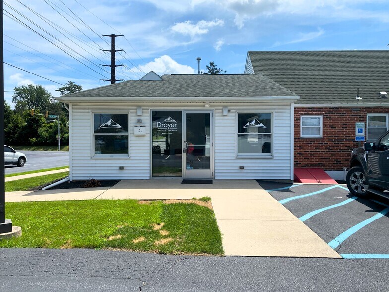 3103 W Emaus Ave, Allentown, PA à louer - Photo de l’immeuble – Image 3 sur 22