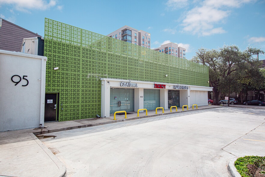 302 Fairview St, Houston, TX à louer - Photo de l’immeuble – Image 2 sur 3