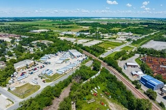 Plus de détails pour Industrial Facility & 11.8± AC Dev. Site – à vendre, Crest Hill, IL