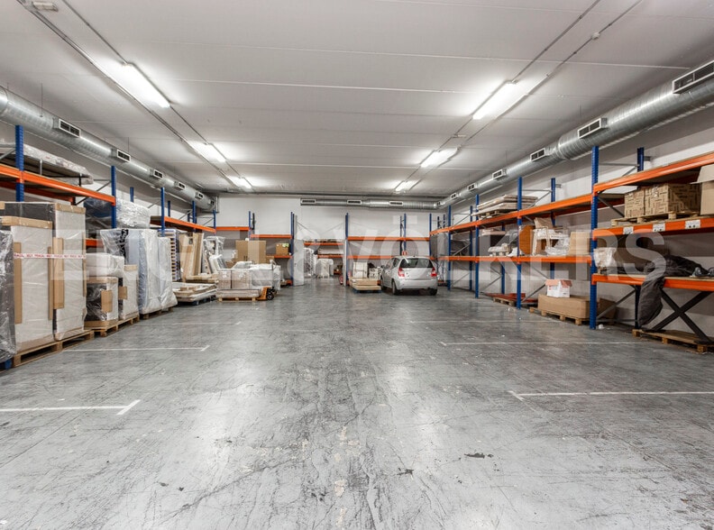 Industriel/Logistique dans Sant Pere de Ribes, Barcelona à vendre - Photo intérieure – Image 2 sur 25