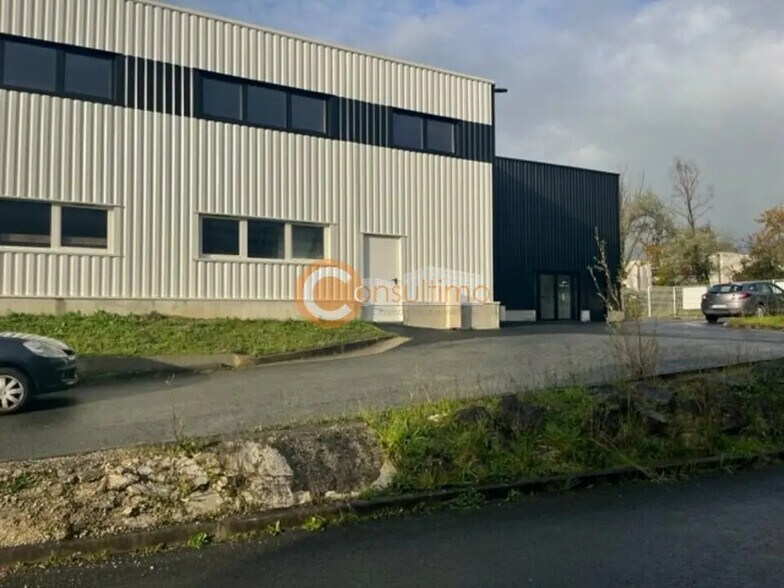 40 Route De La Fontenelle, Montussan à louer - Photo de l’immeuble – Image 3 sur 4