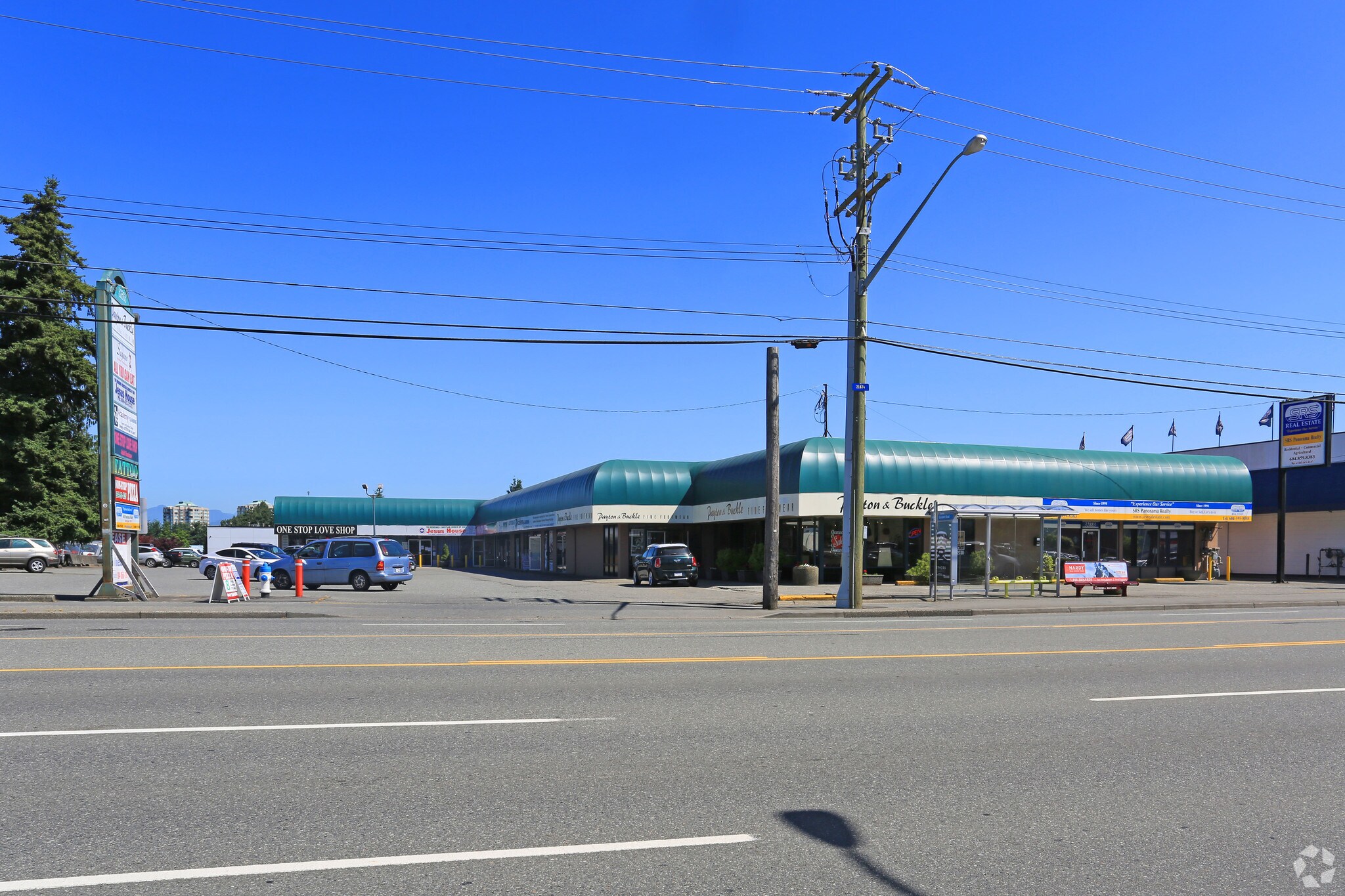 32883 S Fraser Way, Abbotsford, BC à louer Photo principale– Image 1 sur 3