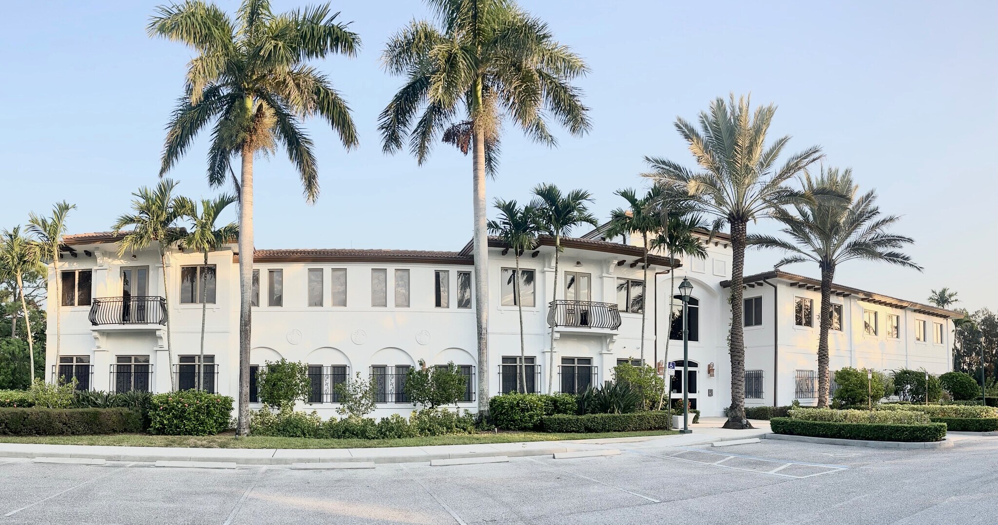 11450 SE Dixie Hwy, Hobe Sound, FL à louer Photo de l’immeuble– Image 1 sur 13