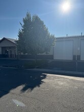 421 W Griffin Dr, Bozeman, MT à louer Photo intérieure– Image 2 sur 12