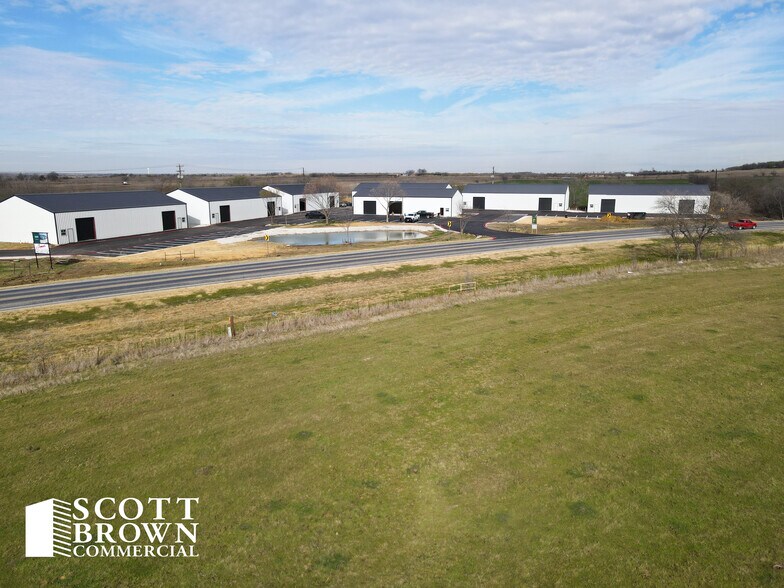 8307 FM 2164, Sanger, TX à louer - Photo de l’immeuble – Image 2 sur 15