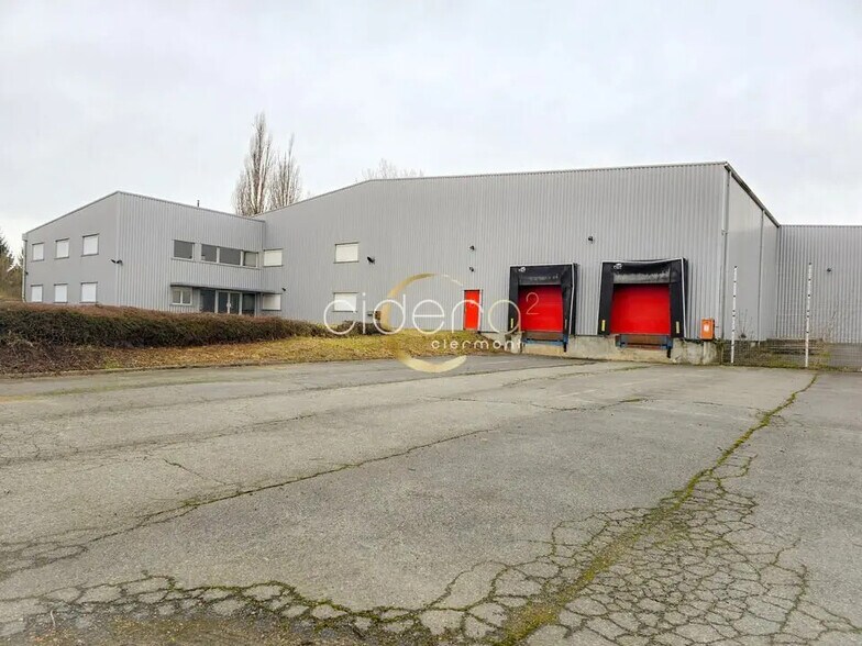 Local d'activités dans Montmarault à vendre - Photo de l’immeuble – Image 2 sur 20