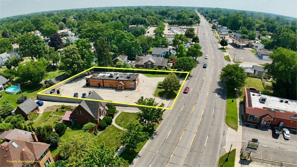 4429 S Wayne Rd, Wayne, MI à vendre - Photo de l’immeuble – Image 3 sur 5
