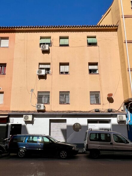 Immeuble residentiel dans Málaga, Málaga à vendre - Photo de l’immeuble – Image 3 sur 10