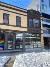 4536 N Ravenswood Ave, Chicago, IL à louer Photo de l’immeuble– Image 1 sur 8