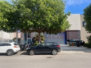 Industriel/Logistique dans L'Hospitalet de Llobregat, Barcelona à louer Photo intérieure– Image 1 sur 6