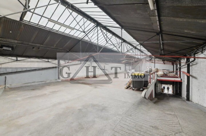 Industriel/Logistique dans Gentilly à vendre Photo intérieure– Image 1 sur 4