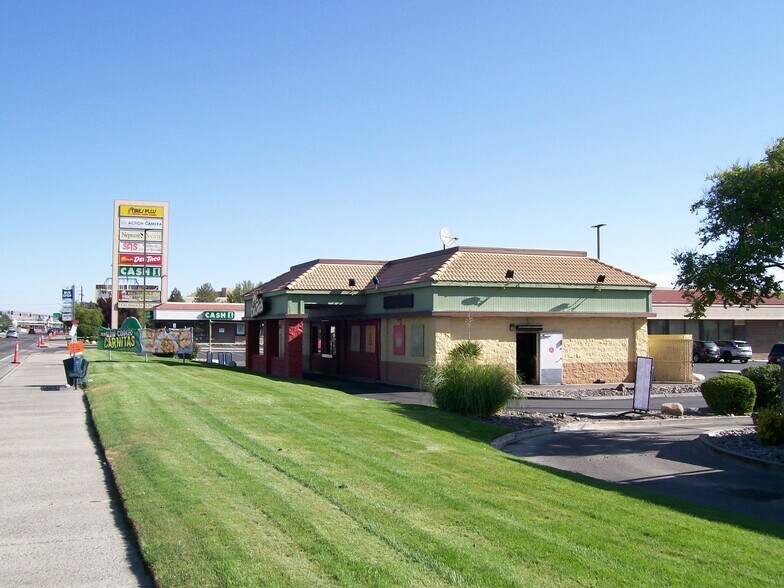 5880-5890 S Virginia St, Reno, NV à louer - Photo de l’immeuble – Image 3 sur 3