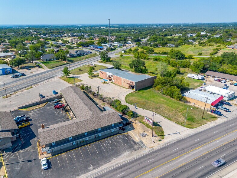 1228 Ranger Hwy, Weatherford, TX à vendre - Photo de l’immeuble – Image 3 sur 25