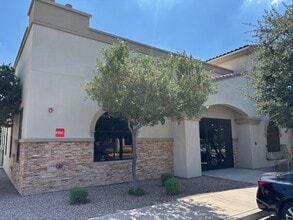 4915 E Baseline Rd, Gilbert, AZ à louer Photo intérieure– Image 2 sur 11