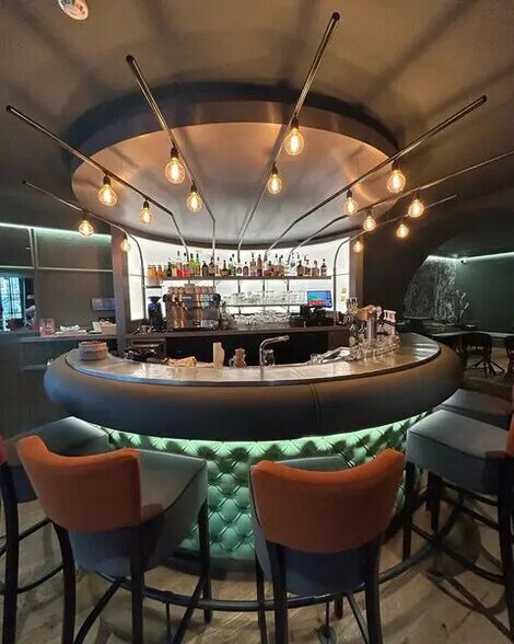 Local commercial dans Roanne à vendre - Photo intérieure – Image 3 sur 16