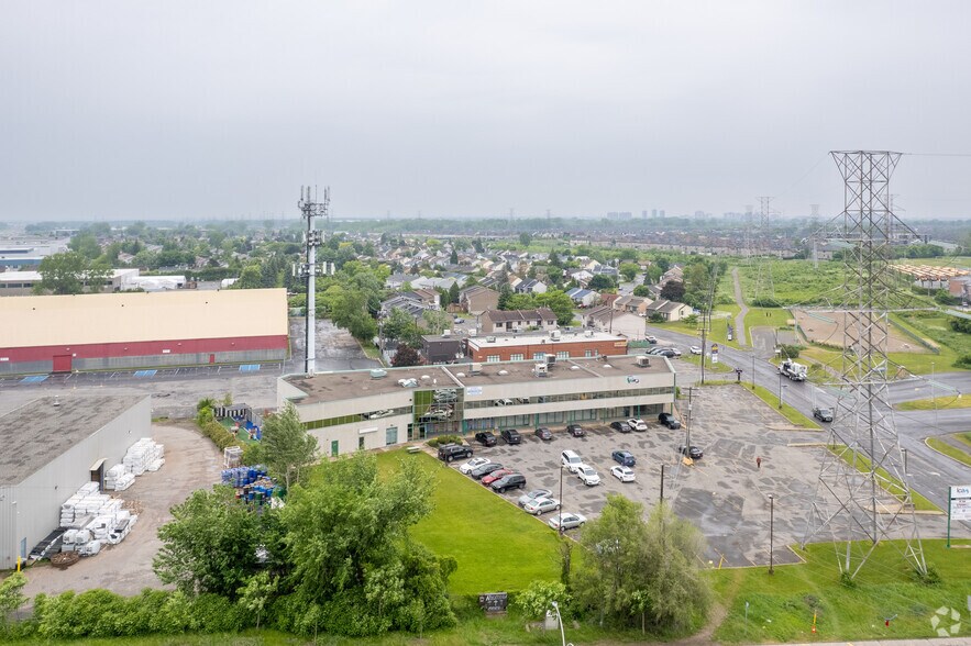 5305 Notre-Dame, Laval, QC à vendre - Aérien – Image 3 sur 10