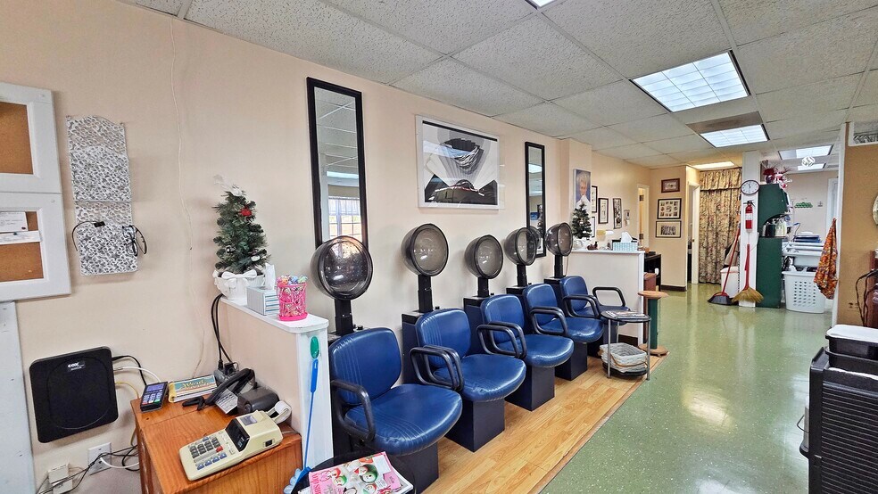 1900 Elkin St, Alexandria, VA à louer - Photo de l’immeuble – Image 3 sur 5