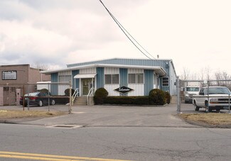 Plus de détails pour 396 Ledyard St, Hartford, CT - Local d'activités à louer