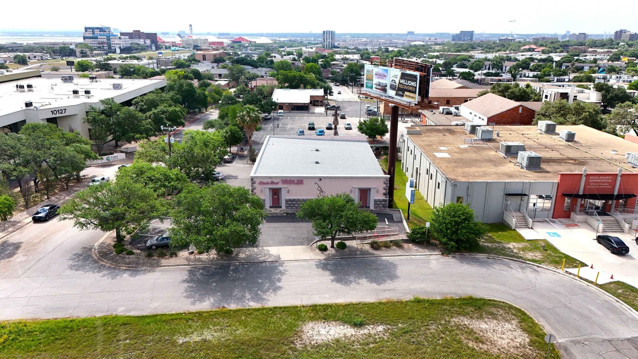 10288 San Pedro Ave, San Antonio, TX à vendre Photo de l’immeuble– Image 1 sur 5