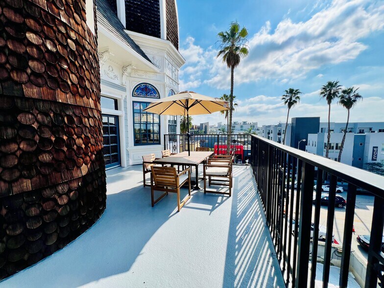 13323 W Washington Blvd, Culver City, CA à louer - Photo de l’immeuble – Image 3 sur 19