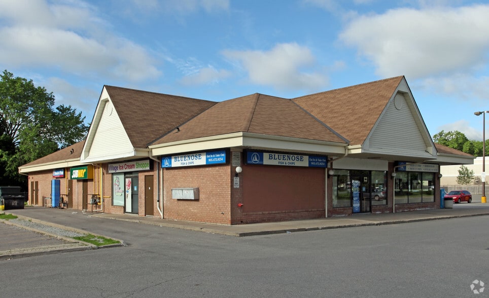 6605 Hwy-7, Markham, ON à louer - Photo de l’immeuble – Image 3 sur 6