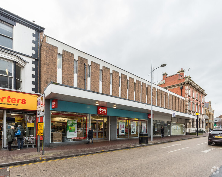 3-7 Bodfor St, Rhyl à louer - Photo de l’immeuble – Image 2 sur 3