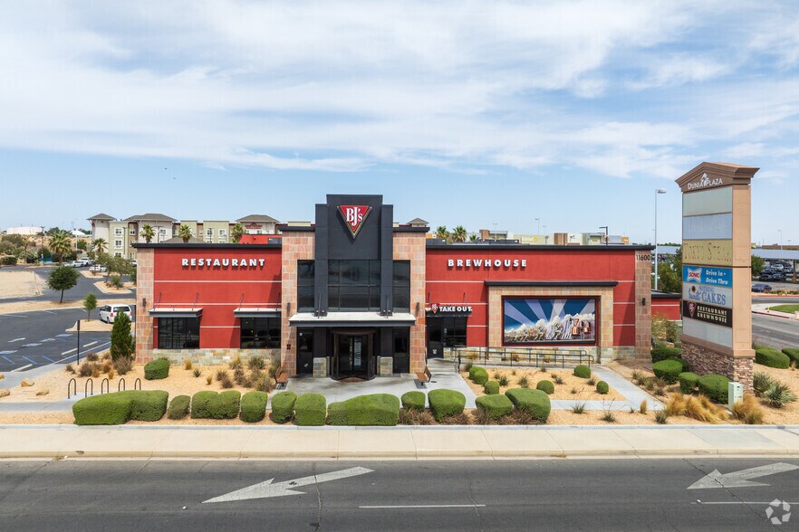 11600 Amargosa Rd, Victorville, CA à vendre - Photo de l’immeuble – Image 2 sur 7