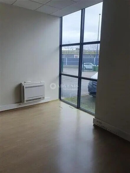 Bureau dans Vandoeuvre-les-Nancy à louer - Photo de l’immeuble – Image 2 sur 9