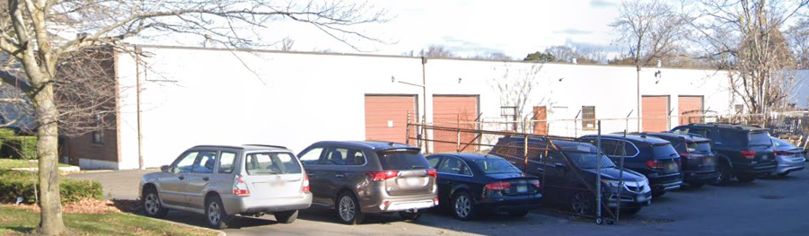 73 Nancy St, West Babylon, NY à louer - Photo de l’immeuble – Image 2 sur 2