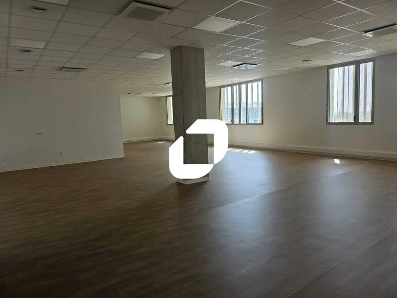 Bureau dans Montpellier à louer - Photo de l’immeuble – Image 2 sur 6