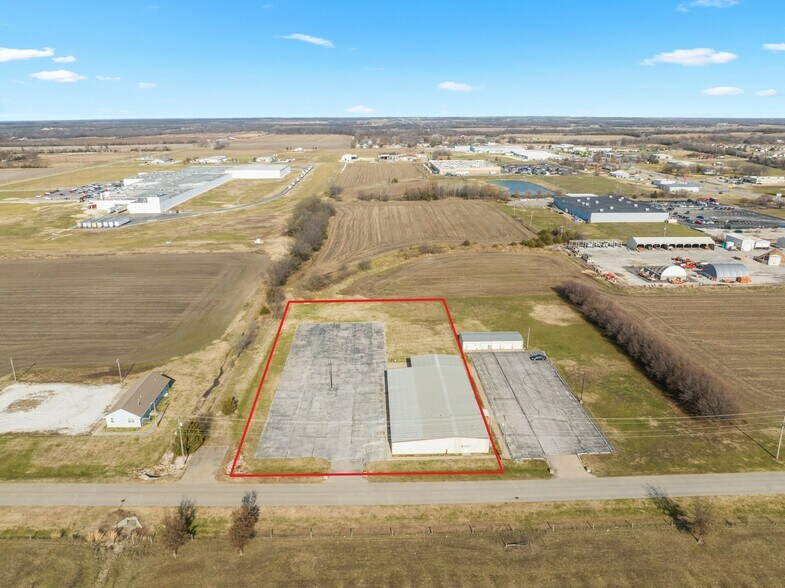 712 Patterson ave, Iola, KS à vendre - Photo de l’immeuble – Image 2 sur 8