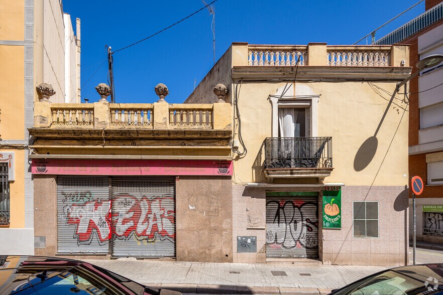 Carrer de la Garrotxa, 21-23, Barcelone, Barcelona à vendre - Photo principale – Image 1 sur 2