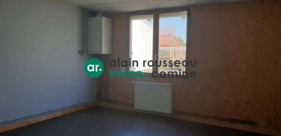 Bureau dans SAINT-JEAN-DE-LINIÈRES à louer - Photo de l’immeuble – Image 2 sur 4