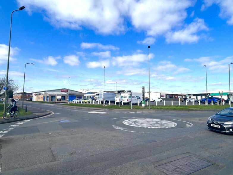 Churchill Rd, Bicester à louer - Photo de l’immeuble – Image 2 sur 6