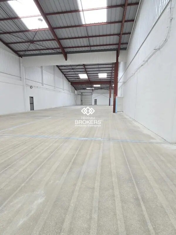 Plus de détails pour Industriel/Logistique à louer