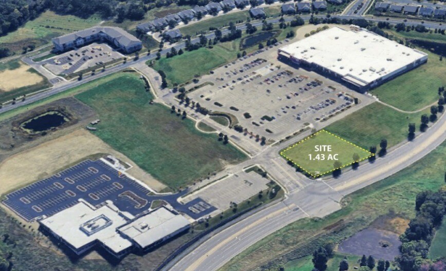 811 Village Way, Waconia, MN à vendre Photo de l’immeuble– Image 1 sur 3