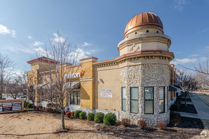 3931 N Shiloh Dr, Fayetteville, AR à louer - Photo de l’immeuble – Image 2 sur 4