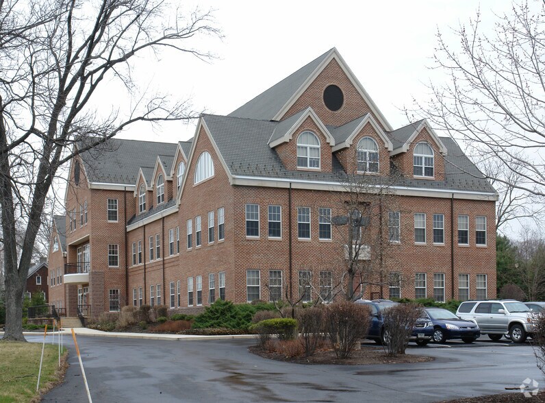 3401 N Front St, Harrisburg, PA à louer - Photo principale – Image 1 sur 7