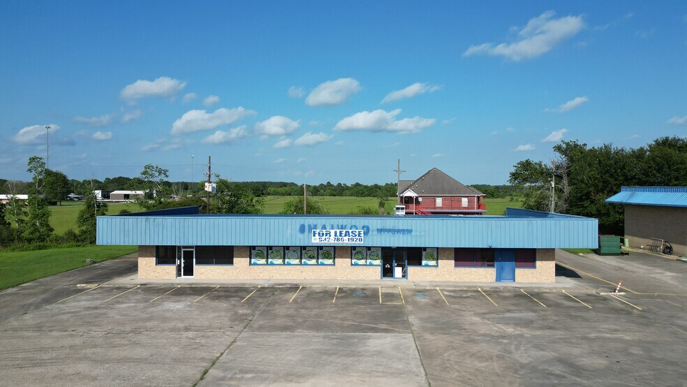 46328 Interstate 10, Winnie, TX à vendre - Photo de l’immeuble – Image 1 sur 16