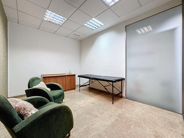 Carrer del Profesor Idilio Gimeno, 6, Torrent, Valencia à vendre - Photo de l’immeuble – Image 3 sur 30