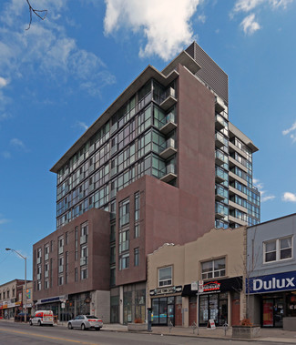 Plus de détails pour 2053-2057 Danforth Ave, Toronto, ON - Local commercial à louer