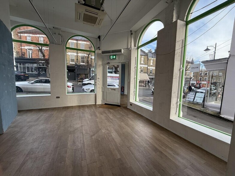 37 Tranquil Vale, Londres à louer - Photo de l’immeuble – Image 3 sur 13