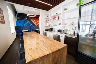 Plus de détails pour 309 E Chapel Hill St, Durham, NC - Bureau, Bureau/Local commercial à louer