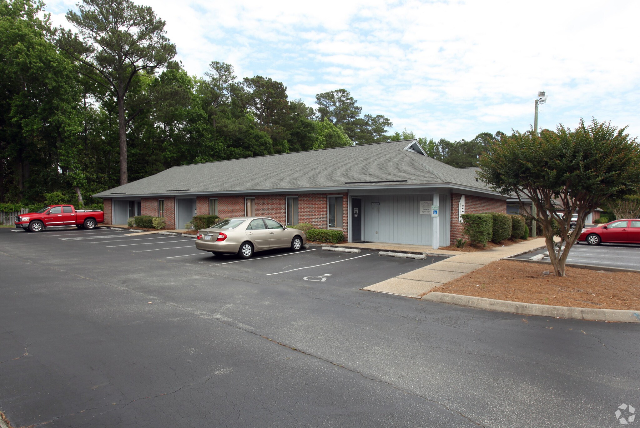 108 N Kerr Ave, Wilmington, NC à vendre Photo principale– Image 1 sur 4