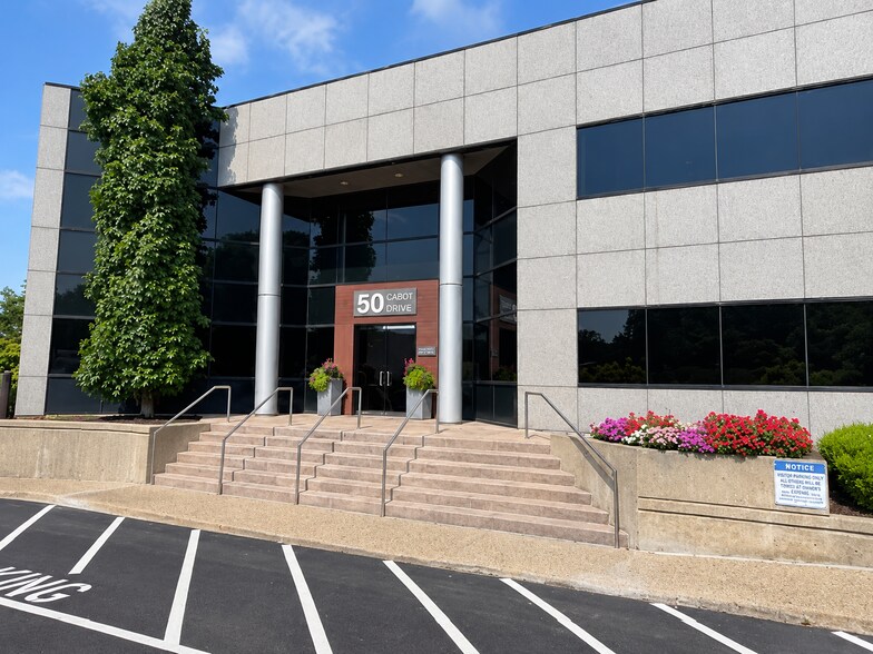50 Cabot St, Needham, MA à louer - Photo de l’immeuble – Image 2 sur 12